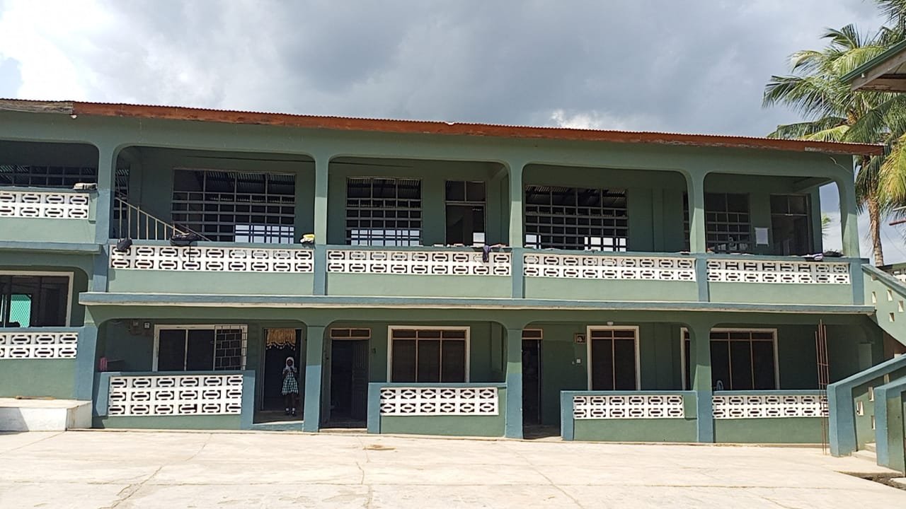 Royal Stars school environment